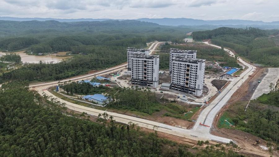 Ruas jalan yang dikerjakan oleh PT Wijaya Karya.