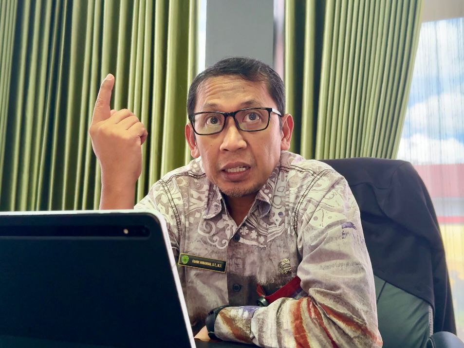 Kepala DPTPH Kaltim Fahmi Himawan