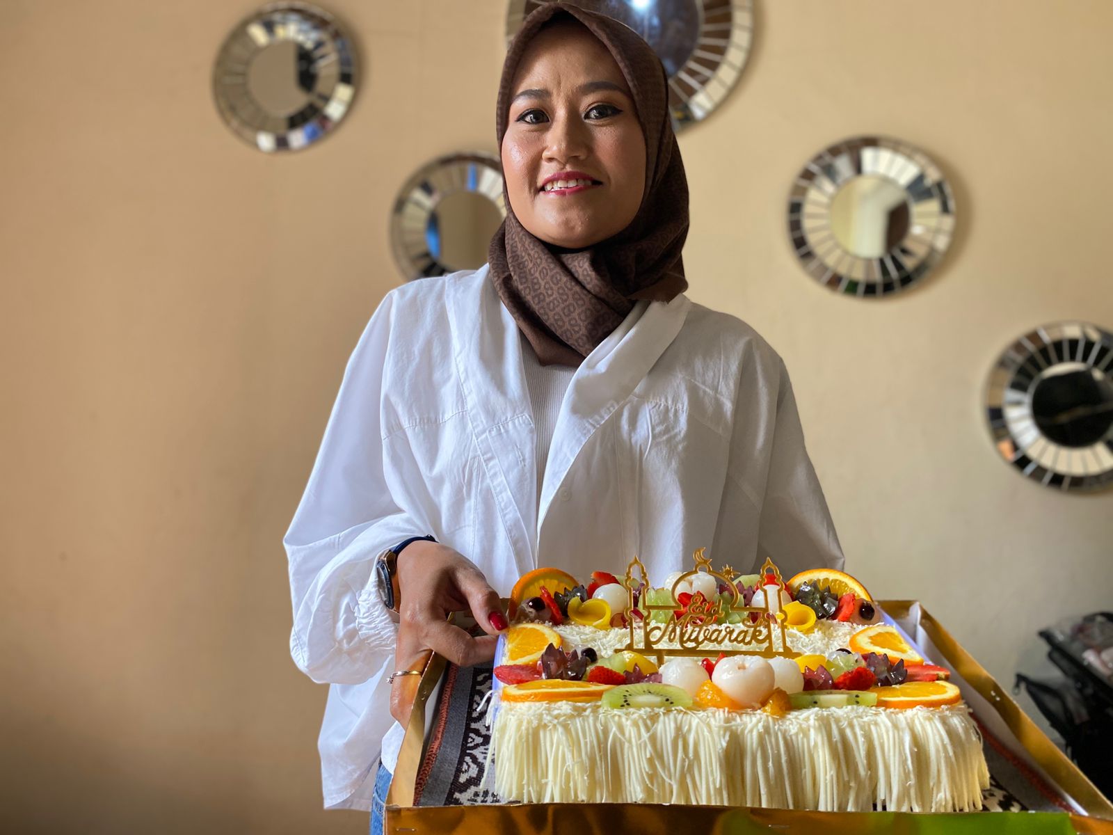 Owner Yumna Cheesefruitsalad Pitri Panca Purna