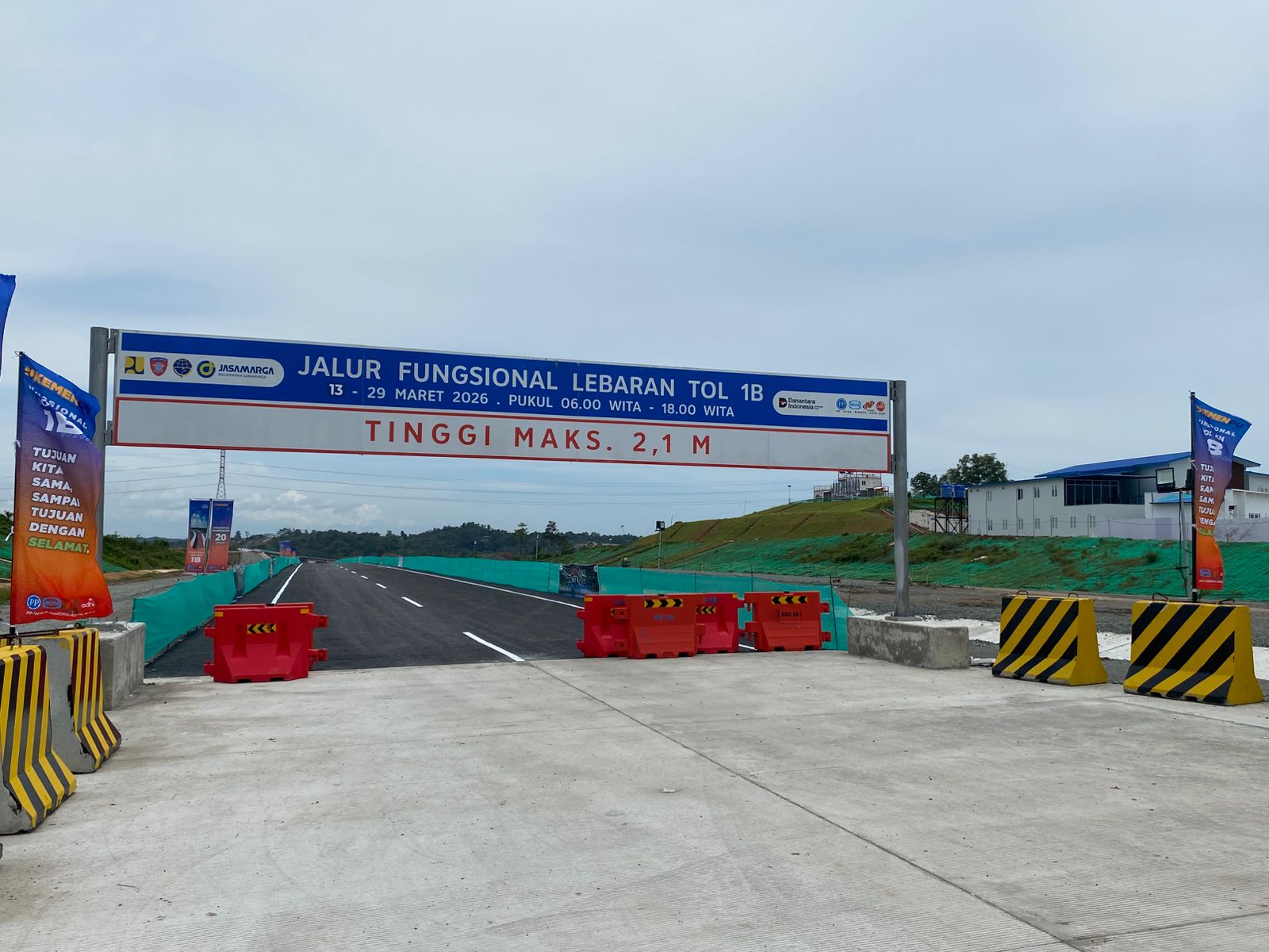 Akses masuk Tol IKN Seksi 1B melalui Jalan Mukmin Faisal, Balikpapan. (FOTO DINA ANGELINA/KP)