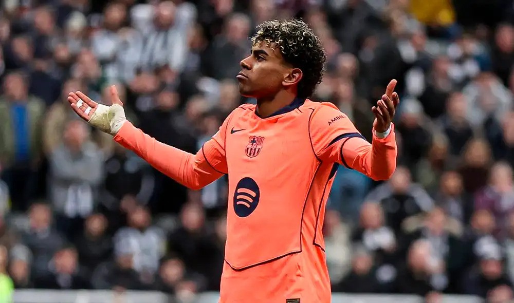 Lamine Yamal merayakan gol penalti di menit akhir yang menyelamatkan Barcelona dari kekalahan saat menghadapi Newcastle United.