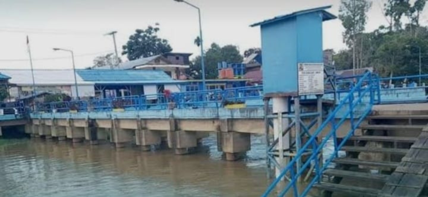 Pelabuhan Melak di Kabupaten Kutai Barat. Hingga H-10 Lebaran 2026, arus angkutan penumpang mudik di daerah tersebut belum menunjukkan peningkatan signifikan.