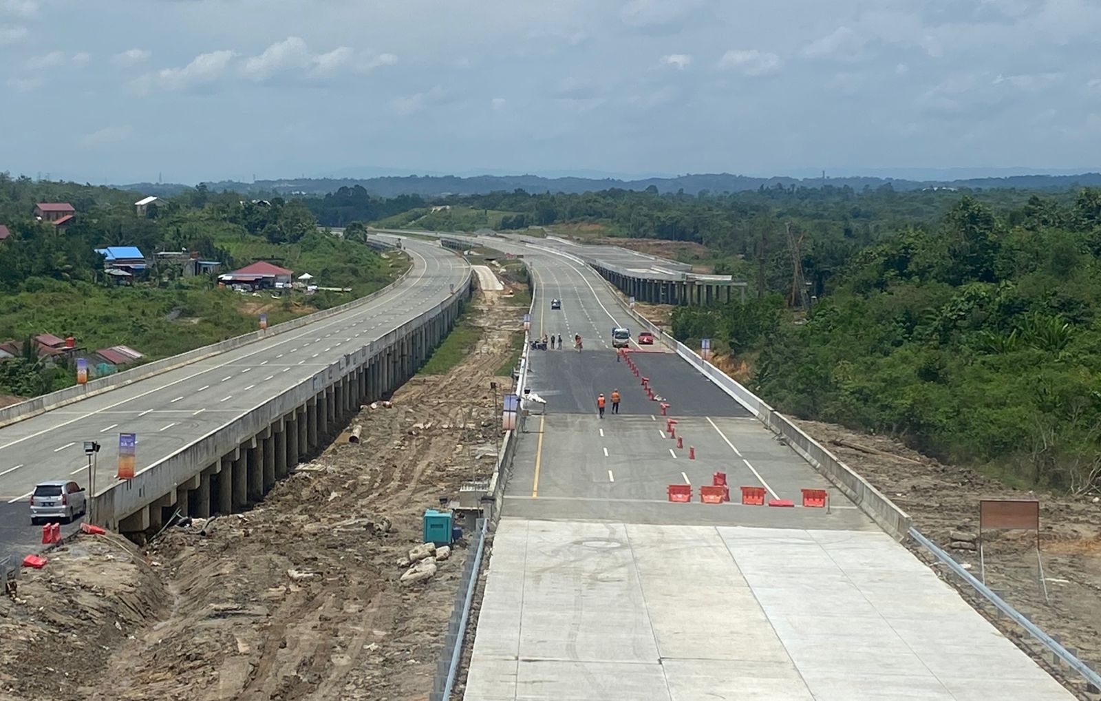 PASCA-PERBAIKAN: Kondisi terkini ruas Tol Balikpapan&ndash;IKN Seksi 3A2 yang telah rampung diperbaiki. Dina Angelina/KP