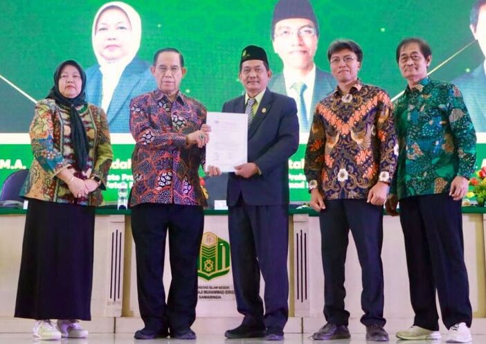 TERUS BERKEMBANG: UINSI Samarinda terus memperkuat kualitas pendidikan tinggi. Berkomitmen menghadirkan pendidikan yang tidak hanya berorientasi pada pengembangan keilmuan, tetapi juga karakter.