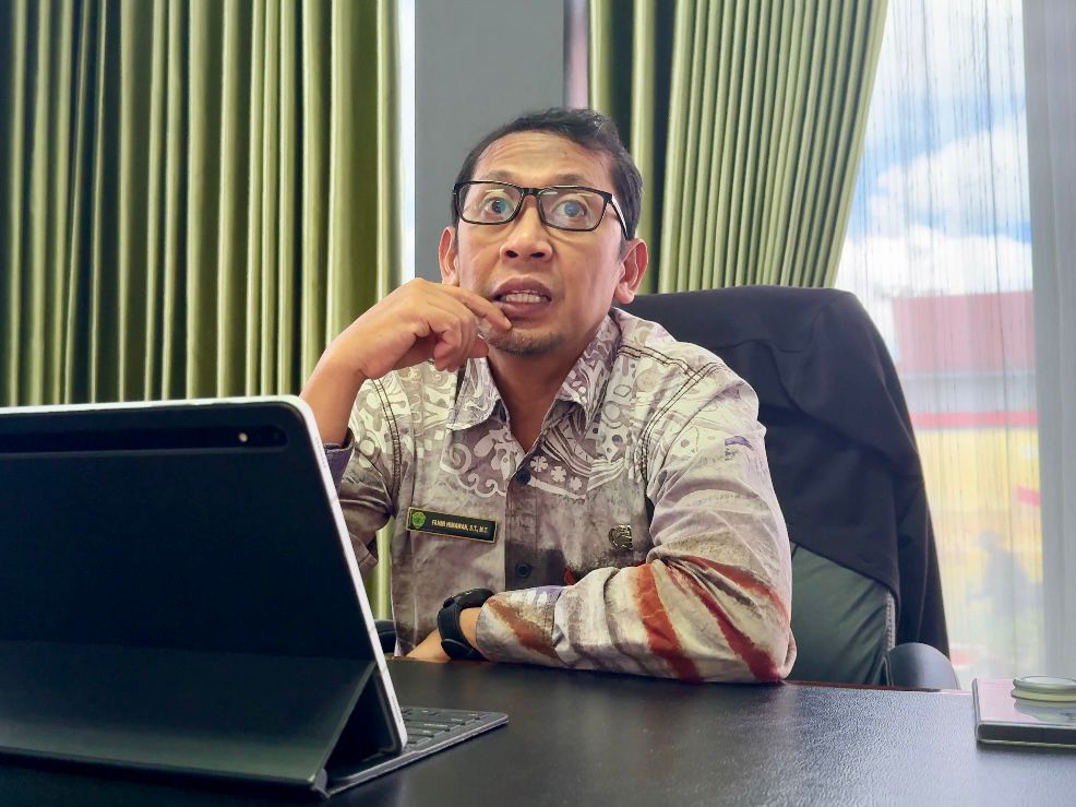 Kepala DPTPH Kaltim Fahmi Himawan