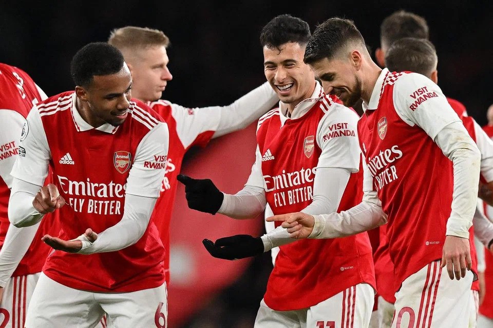Arsenal vs Everton malam ini pukul 00.30 WIB.