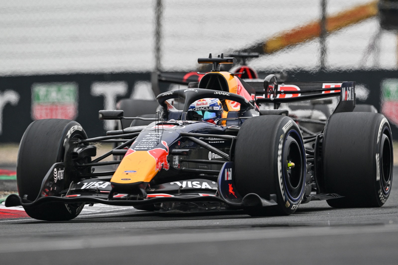 Pebalap Red Bull, Max Verstappen, menilai duel F1 musim ini lebih banyak dipengaruhi penggunaan energi listrik pada mobil ketimbang kemampuan pebalap.