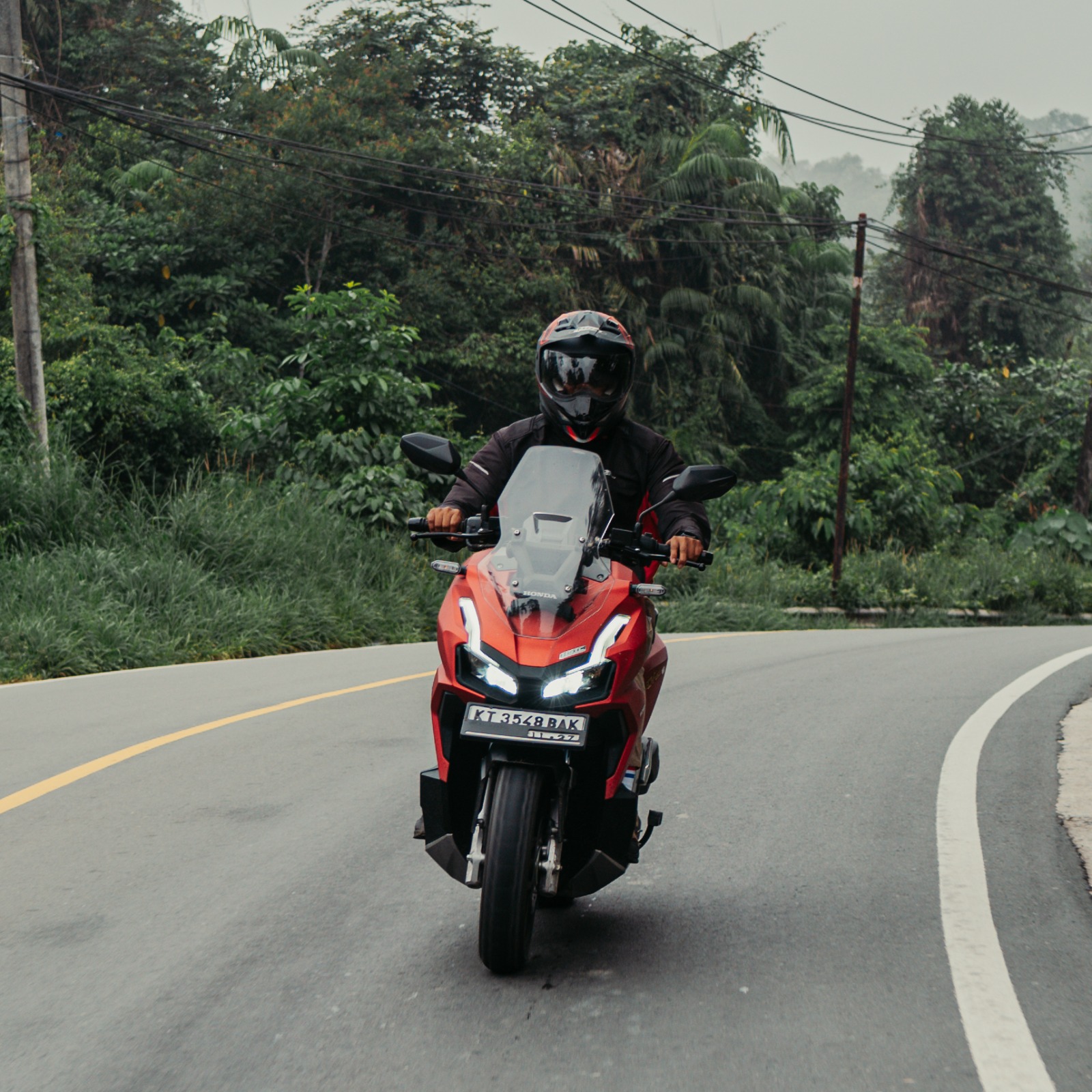 Astra Motor Kalimantan Timur 2 memberikan tips #Cari_Aman agar perjalanan mudik ke kampung halaman tetap aman dan nyaman.