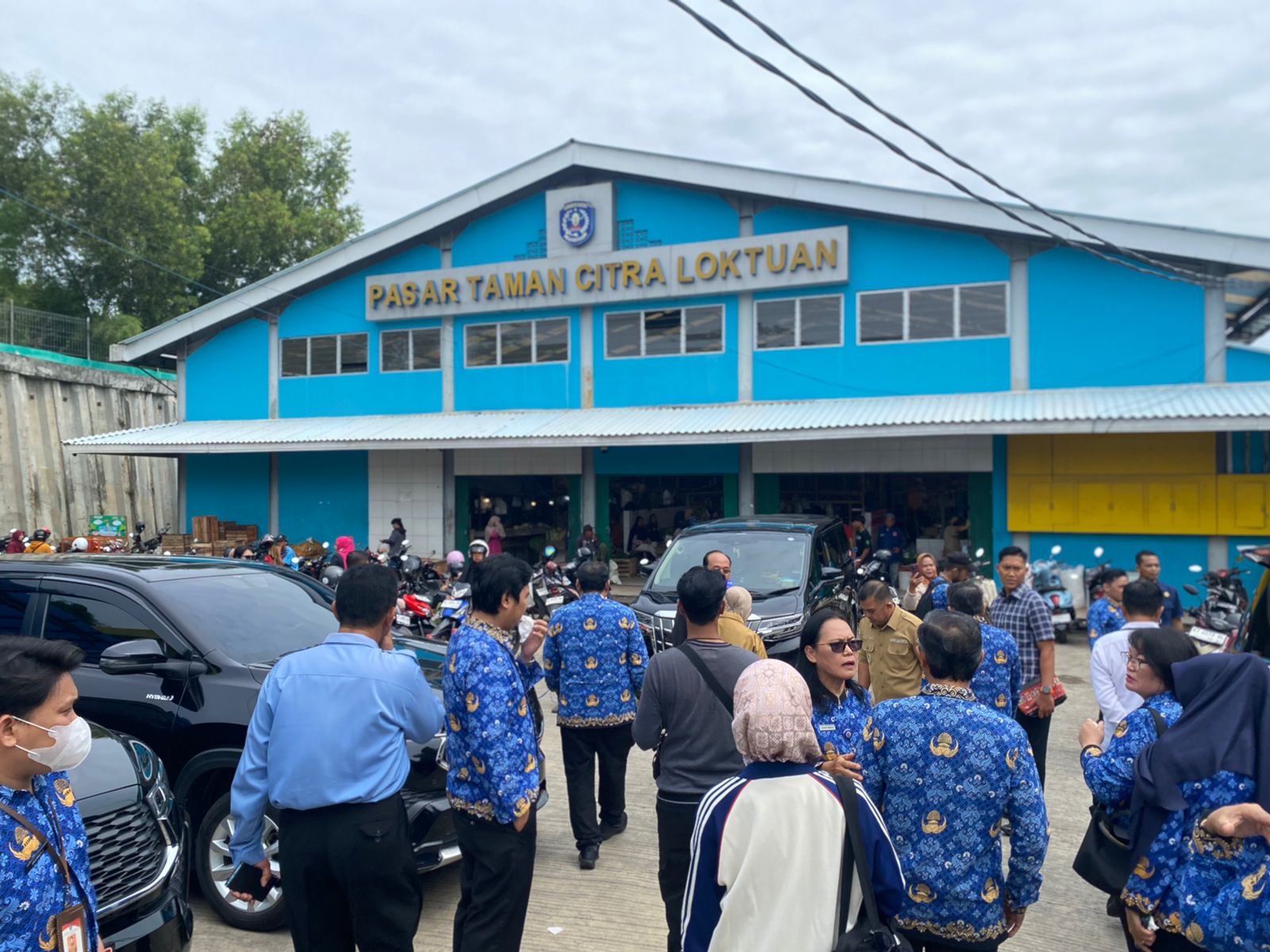 TAMBAH PENDAPATAN: Dinas Koperasi, Usaha Mikro, Perindustrian dan Perdagangan Bontang bakal memberlakukan retribusi parkir kendaraan di tiga pasar tradisional Bontang menggunakan skema non tunai. 