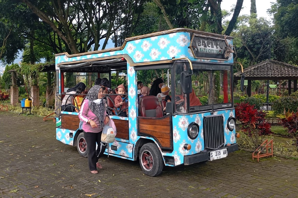 Liburan hemat di Kota Batu makin seru dengan Batu City Tour (Bacito)  