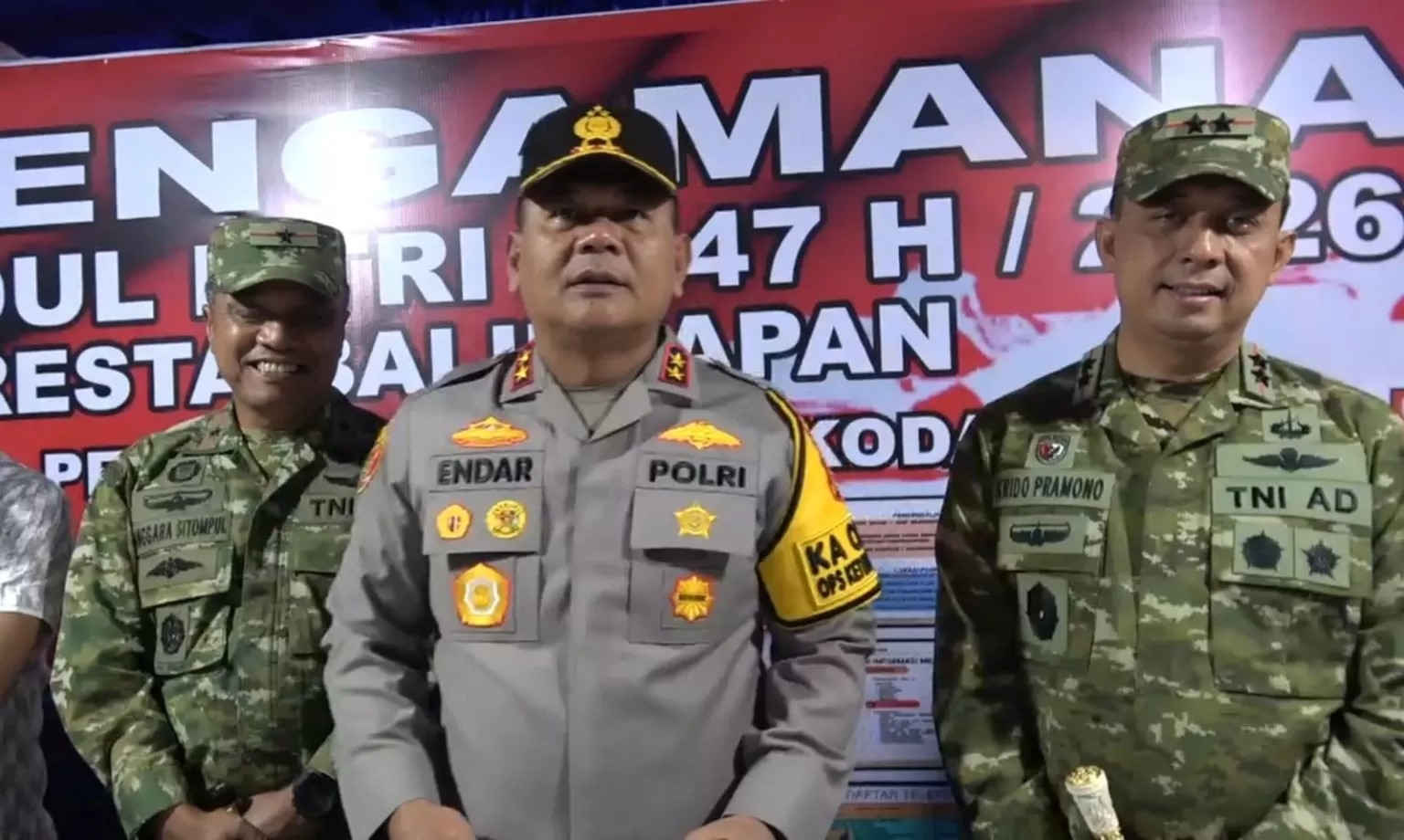 PANTAU: Kapolda Kaltim dan Pangdam VI Mulawarman memantau langsung Idulfitri di sejumlah wilayah Balikpapan dan Kaltim.