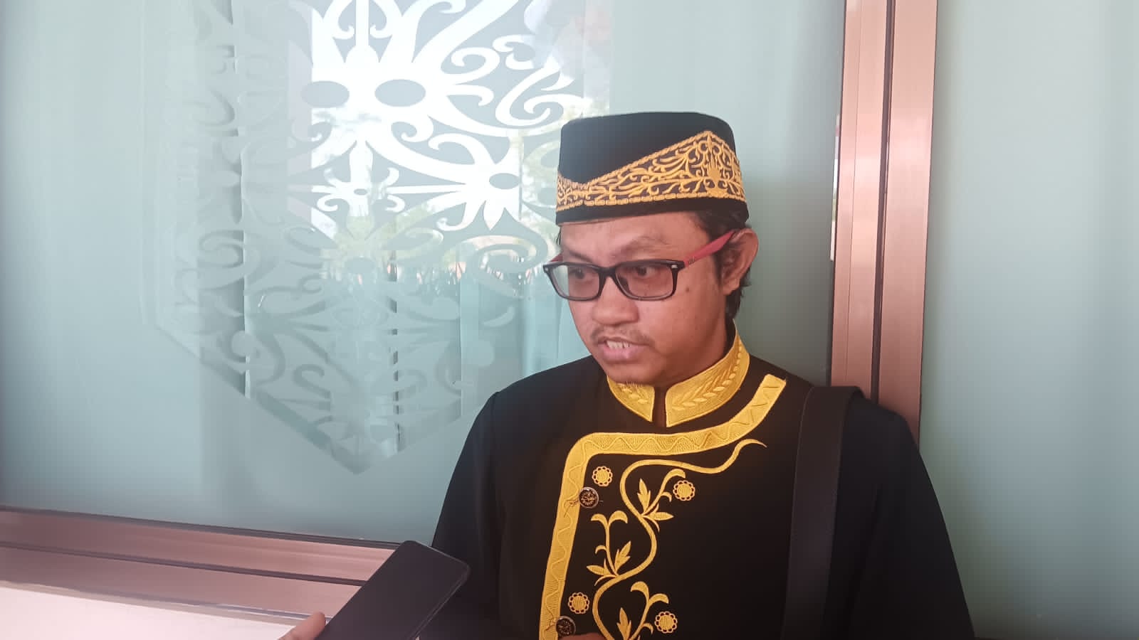 Direktur RSUD Ratu Aji Putri Botung Penajam, Lukasiwan 