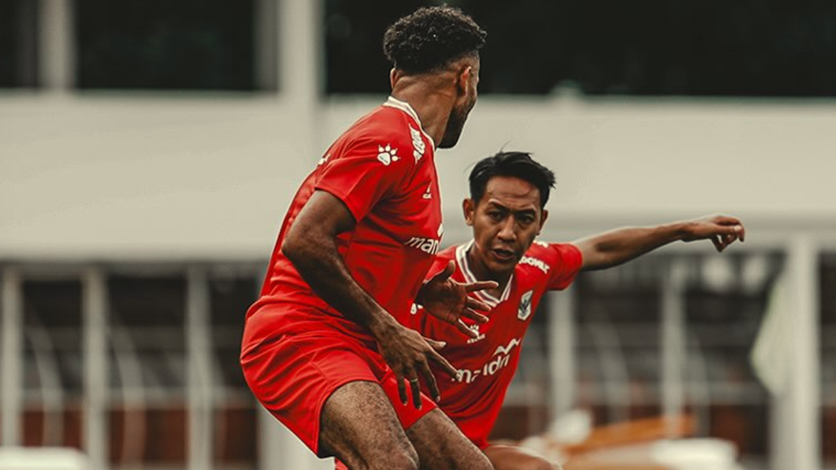 Pemain Timnas Indonesia menjalani sesi latihan bersiap menghadapi laga semifinal dalam jadwal FIFA Series 2026 di Stadion GBK Jakarta.