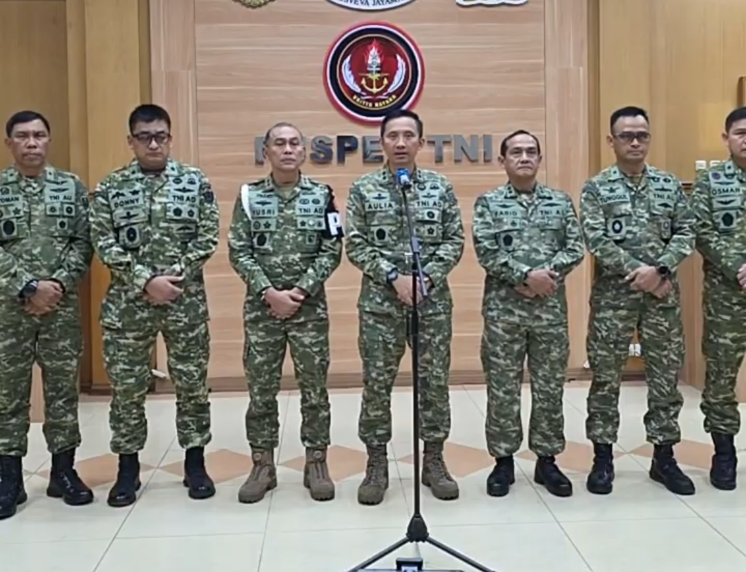 Konferensi pers mundurnya Kepala BAIS TNI. (Foto: Istimewa)