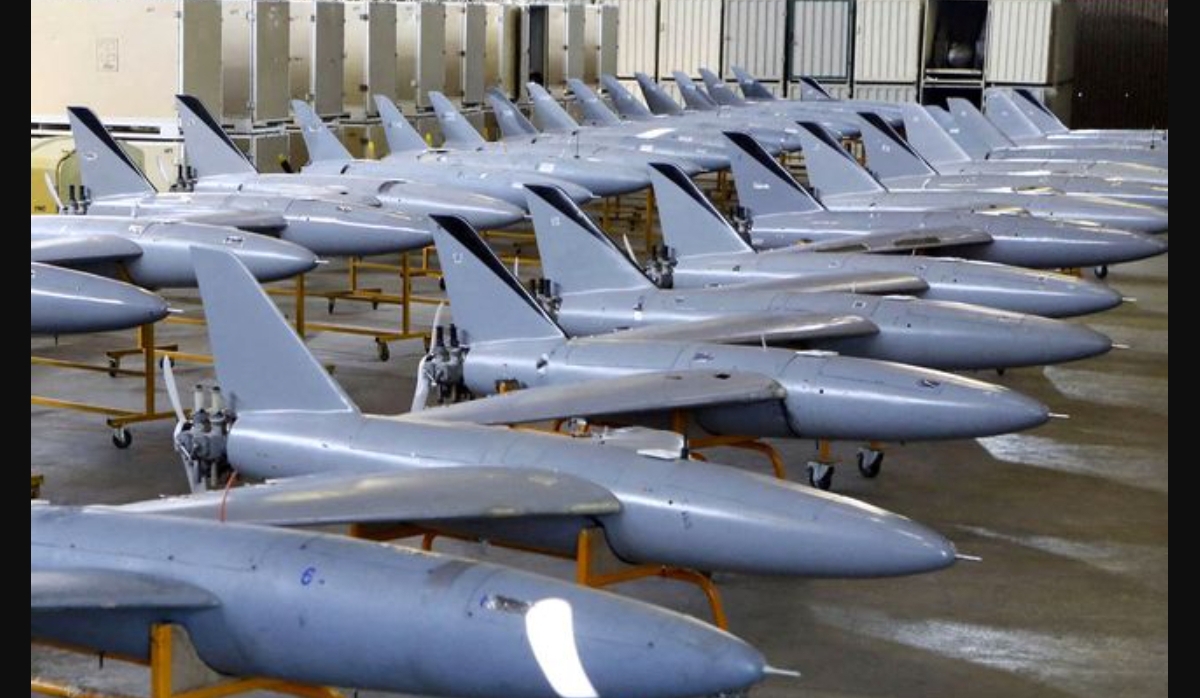 Deretan drone tempur, diduga digunakan Iran dalam operasi militer di kawasan konflik. (Foto CNBC)