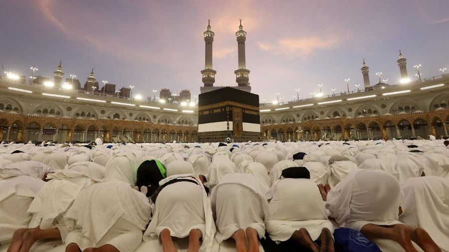 Jamaah haji saat berada di Tanah Suci.