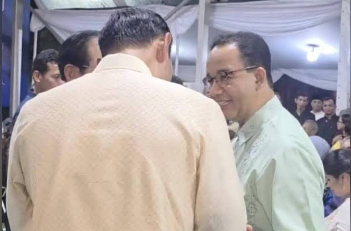 Momen hangat Anies Baswedan saat bersilaturahmi dengan Presiden ke-6 RI SBY dan AHY di Cikeas, Bogor, meski tanpa undangan resmi.