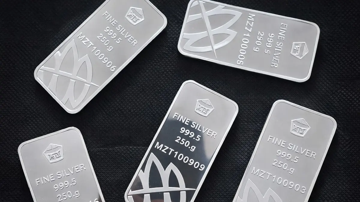 Harga perak Antam murni hari ini naik Rp 3.000 per gram. (ist)
