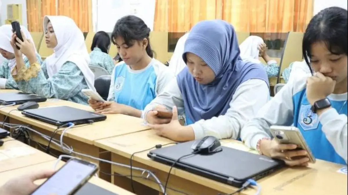 JENJANG SELANJUTNYA: 31 Siswa SMA 3 Bontang berhasil diterima perguruan tinggi negeri melalui jalur Seleksi Nasional Berdasarkan Prestasi (SNBP) 2026. FOTO: ADIEL KUNDHARA/KP