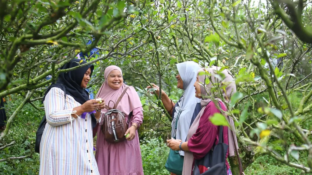 TEKANAN: Ketidakpastian kebijakan harga BBM mulai membayangi industri pariwisata, khususnya pelaku usaha perjalanan yang bergantung pada transportasi lintas moda.