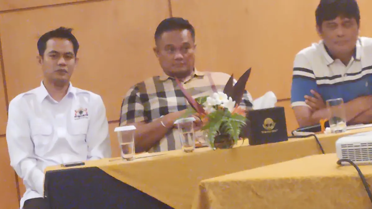 Anderiy Syachrum (tengah), calon kuat ketua umum KONI Kaltim masa bakti 2026-2030. 