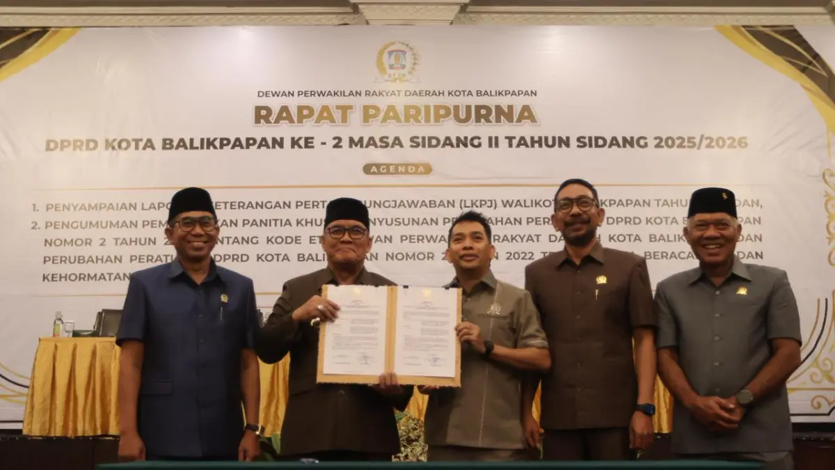 Suasana rapat paripurna tentang penyampaian LKPj wali kota Balikpapan Tahun 2025, Senin (6/4). (ANGGI PRADITHA/KP)

&nbsp;