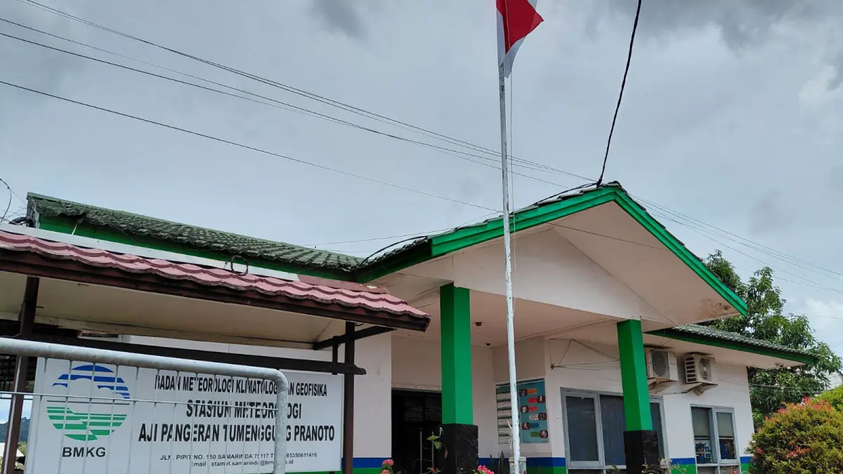 WASPADAI: Tim BMKG Samarinda mengingatkan masyarakat terhadap perubahan iklim yang terjadi terutama potensi karhutla.