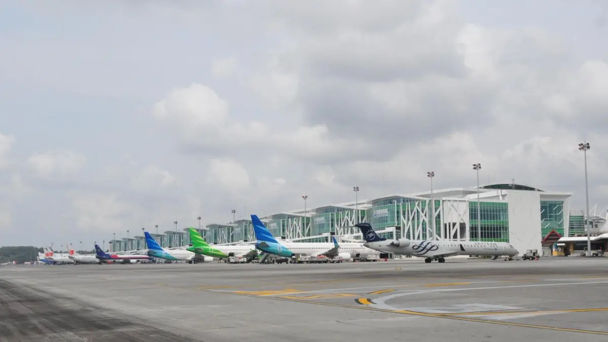 JAM OPERASIONAL: Peningkatan fasilitas sisi udara di Bandara Sepinggan Balikpapan. Penyesuaian jadwal operasional pada tanggal tertentu untuk mendukung kelancaran proyek Test Pit Runway.