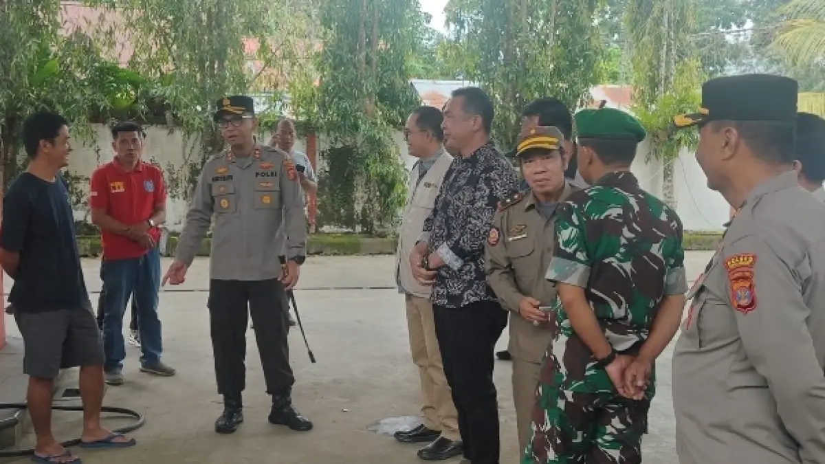Pemkab Kubar bersama aparat melakukan sidak ke sejumlah SPBU, pastikan stok BBM terjaga. (IST)

&nbsp;