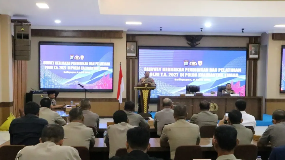 PENDATAAN: Survei digelar Staf Sumber Daya Manusia (SSDM) Polri di Gedung Mahakam Polda Kaltim.