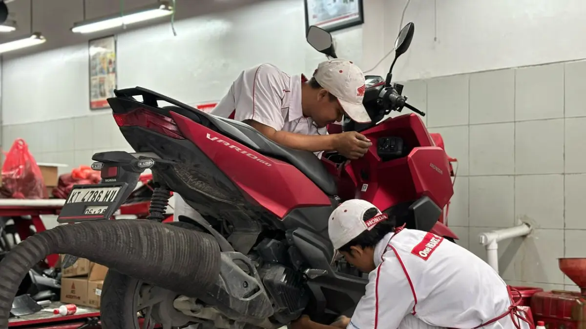 RESMI: AHASS memberikan banyak program khusus untuk menjaga performa motor Anda tetap prima.