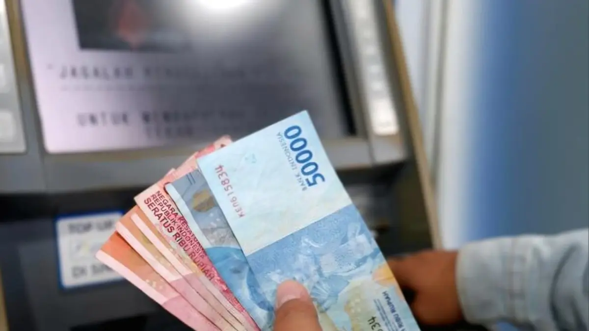 STABILITAS: Ketahanan industri perbankan tetap kuat di tengah tekanan global. Penghimpunan dana masyarakat masih tumbuh solid dan menjadi penopang utama stabilitas perbankan.