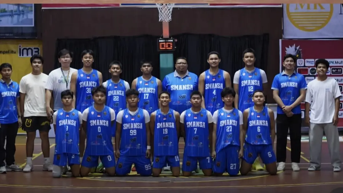 MEMBANGGAKAN: Tim basket Smansa Balikpapan berhasil menempati posisi empat besar Rajawali Cup.&nbsp;