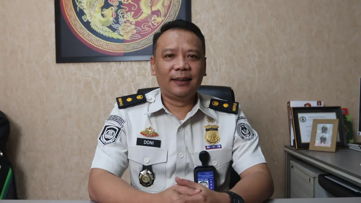 Kasi Inteldakim Kantor Imigrasi Kelas I TPI Balikpapan Doni Purwokohadi Sandra Dewa. (ANGGI PRADITHA/KP)

&nbsp;