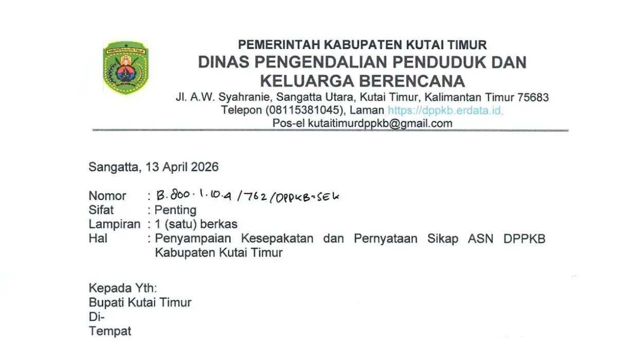 MOSI TIDAK PERCAYA: Tangkapan layar surat resmi pernyataan sikap yang ditandatangani 67 pegawai DPPKB Kutai Timur. Surat ini menjadi bukti perlawanan internal terhadap wacana kembalinya mantan pimpinan serta desakan pembersihan oknum pegawai yang diduga melanggar norma kesusilaan. (FOTO: ISTIMEWA)