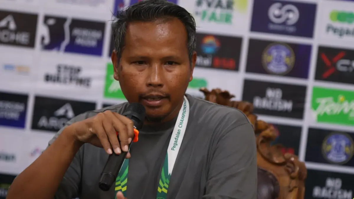 MUNDUR: Andri Ramawi mundur dari posisinya sebagai pelatih. ANGGI PRADITHA/KP