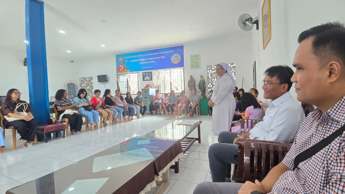 PEDULI PASKAH: Kunjungan Perokris PLN Grup Kaltimra di Panti Asuhan Tabita Putri
