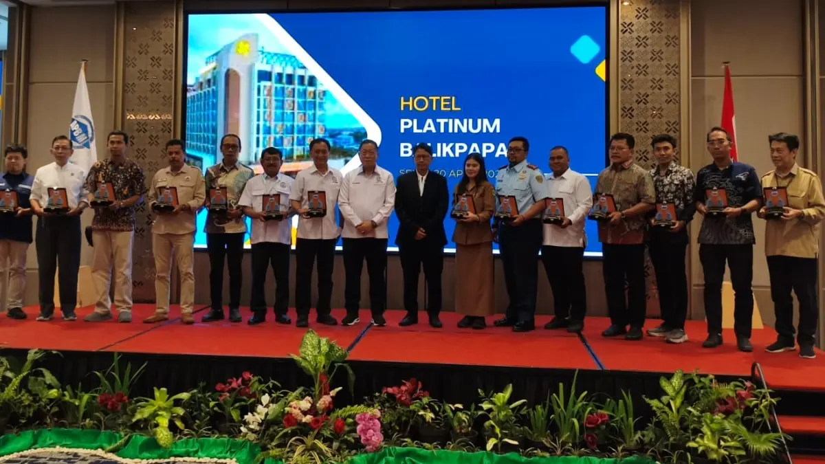 ESTAFET KEPEMIMPINAN: DPC APBMI Kuala Samboja menggelar Musyawarah Cabang II 2026 di Hotel Platinum Balikpapan, Senin (20/4). (PANDU/KP)