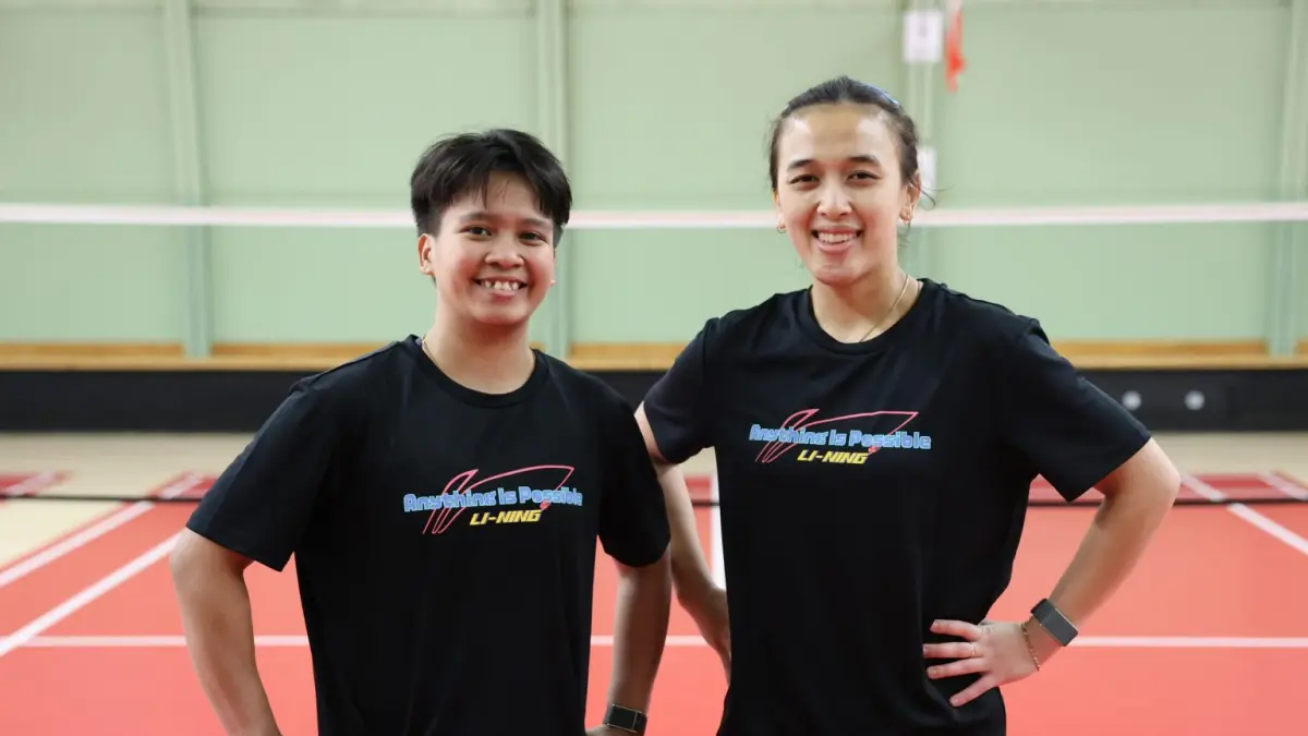 Febriana Dwipuji Kusuma (kanan) dan Meilysa Trias Puspitasari setelahberlatih di Forum Horsens, Horsens. (PBSI)