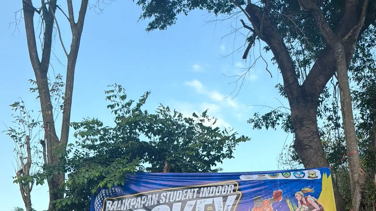 SUKSES : Tim putri Smaga raih juara divisi champion Piala Pelajar Hockey Indoor. 