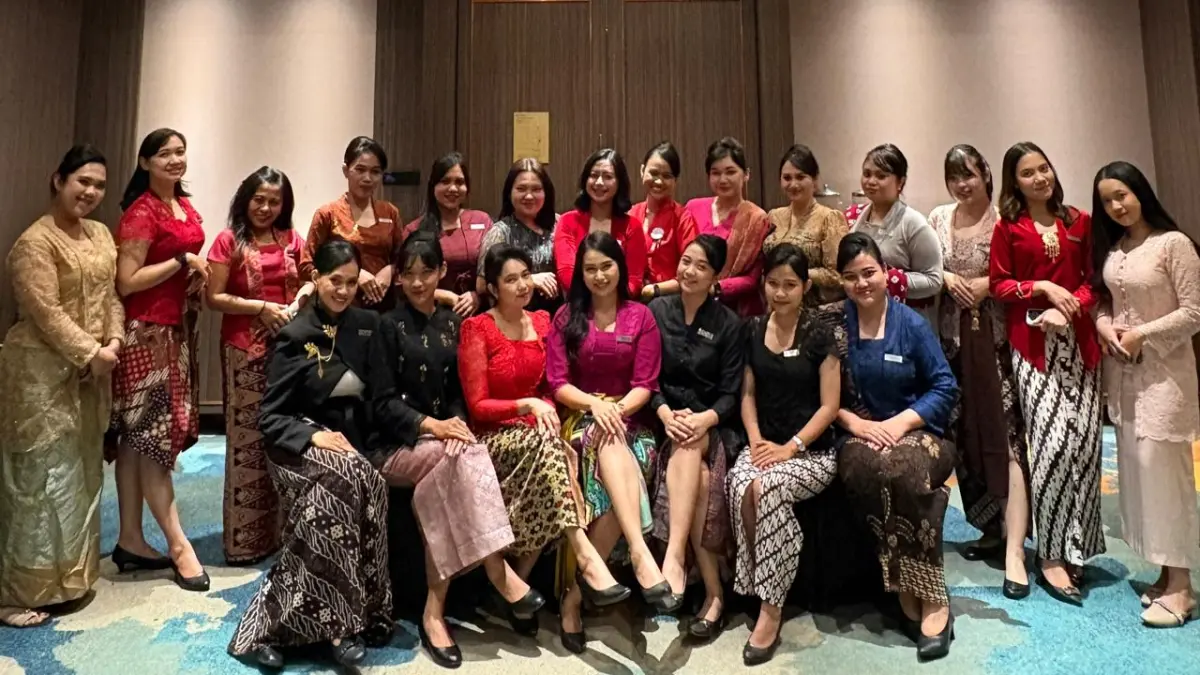 Para staf Fugo Hotel Samarinda.