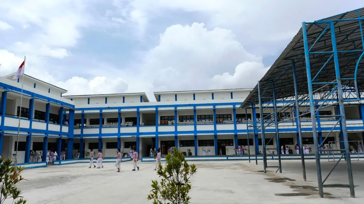 HARUS JITU: SMP 5 Samarinda usai direvitalisasi, sementara puluhan sekolah lain masih dalam tahap pembenahan bertahap.