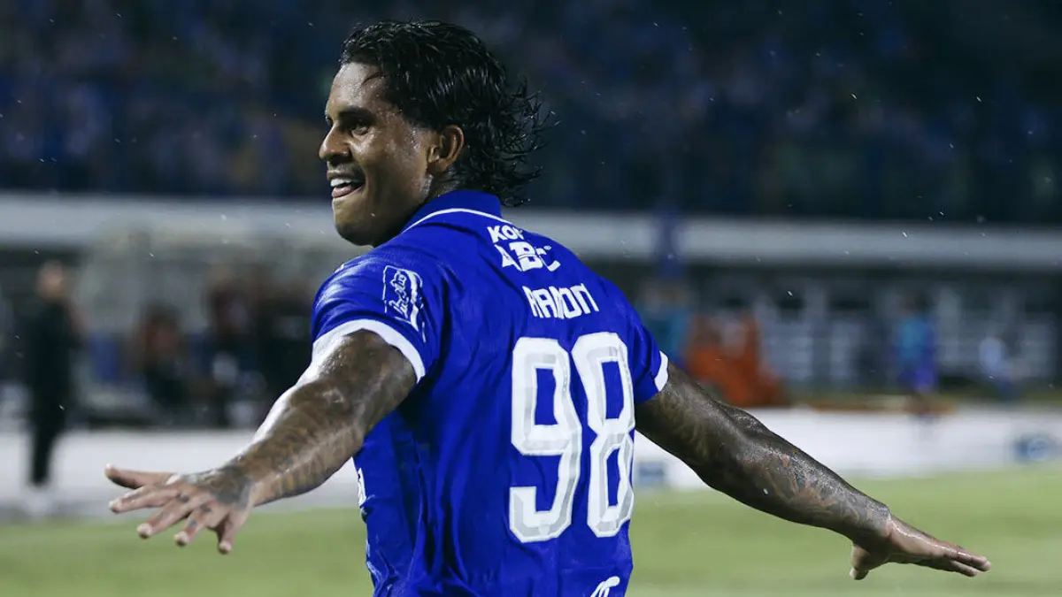 Ramon Tanque akan jadi andalan Persib saat melawan Arema FC. (Foto: Persib)