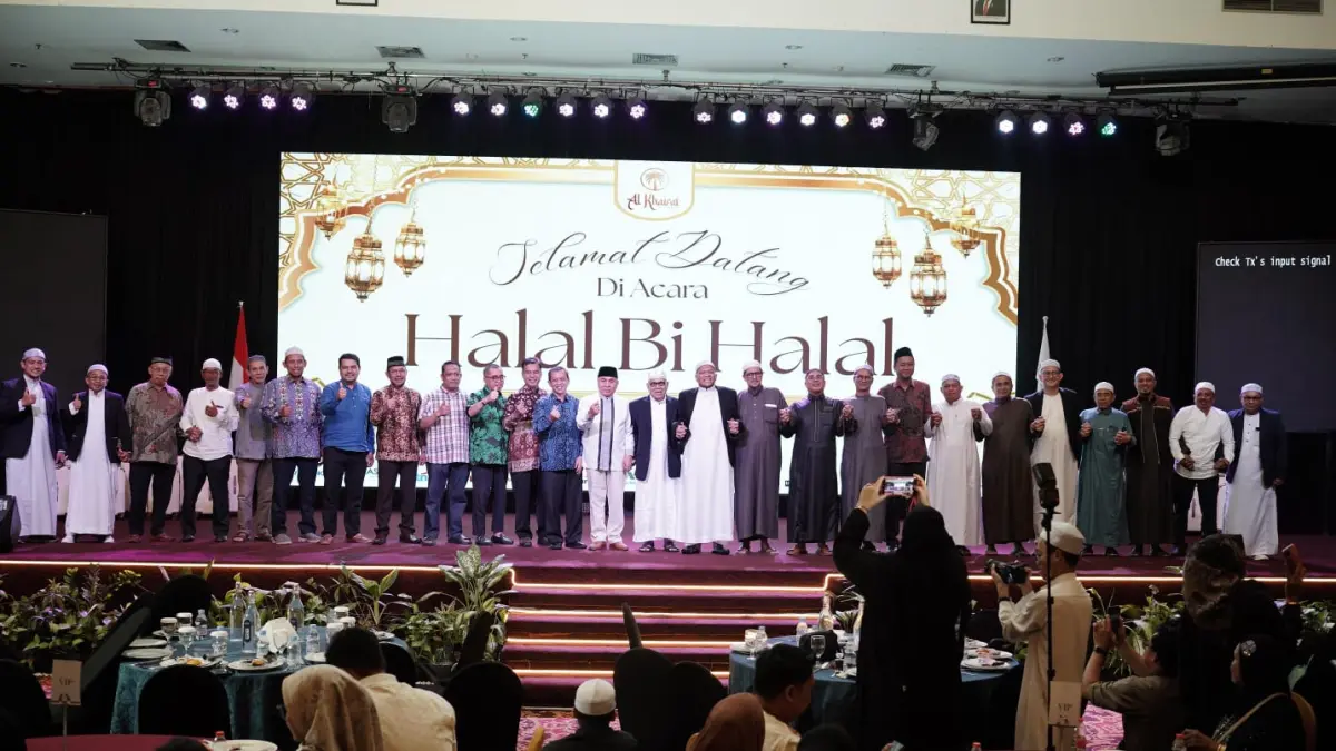 Al Khairat Tour & Travel Samarinda gelar halalbihalal dan gathering jemaah di Ballroom Aston Hotel Samarinda, Sabtu, 25 April 2026.
