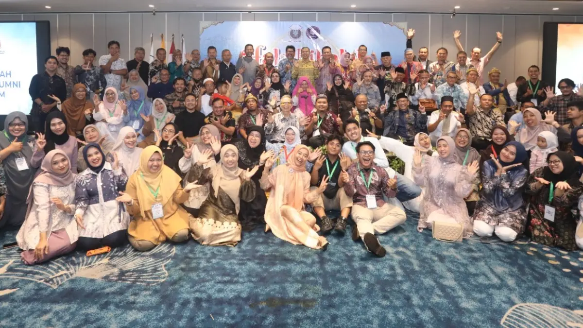 Seluruh keluarga besar HA IPB Kaltim hadir dalam halalbihalal di Hotel Mercure Samarinda, Sabtu (18/4). (FOTO AKBAR/KP)