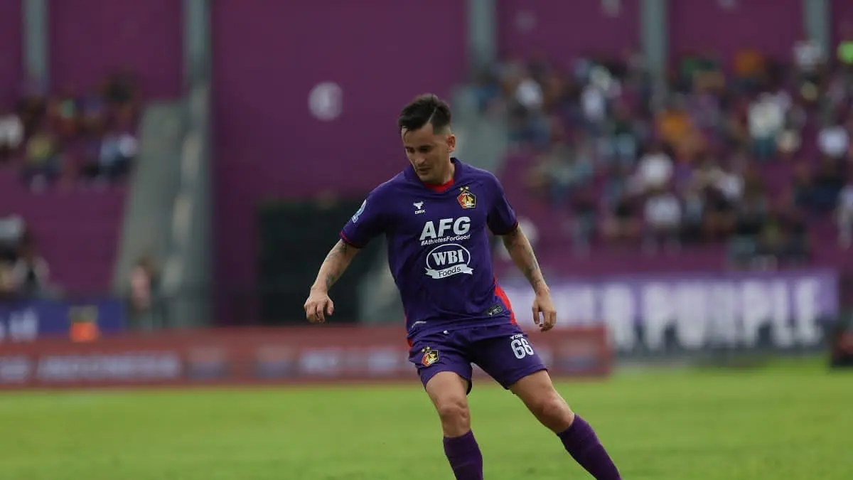 DEMI FANS: Bagi Adrian Luna, kemenangan atas Borneo FC adalah harga mati untuk dipersembahkan kepada pendukung setia Macan Putih.