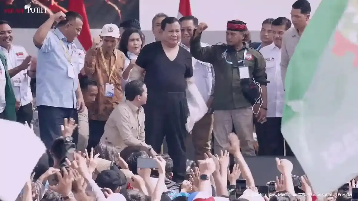 Prabowo Subianto hadir di acara May Day di Monas.