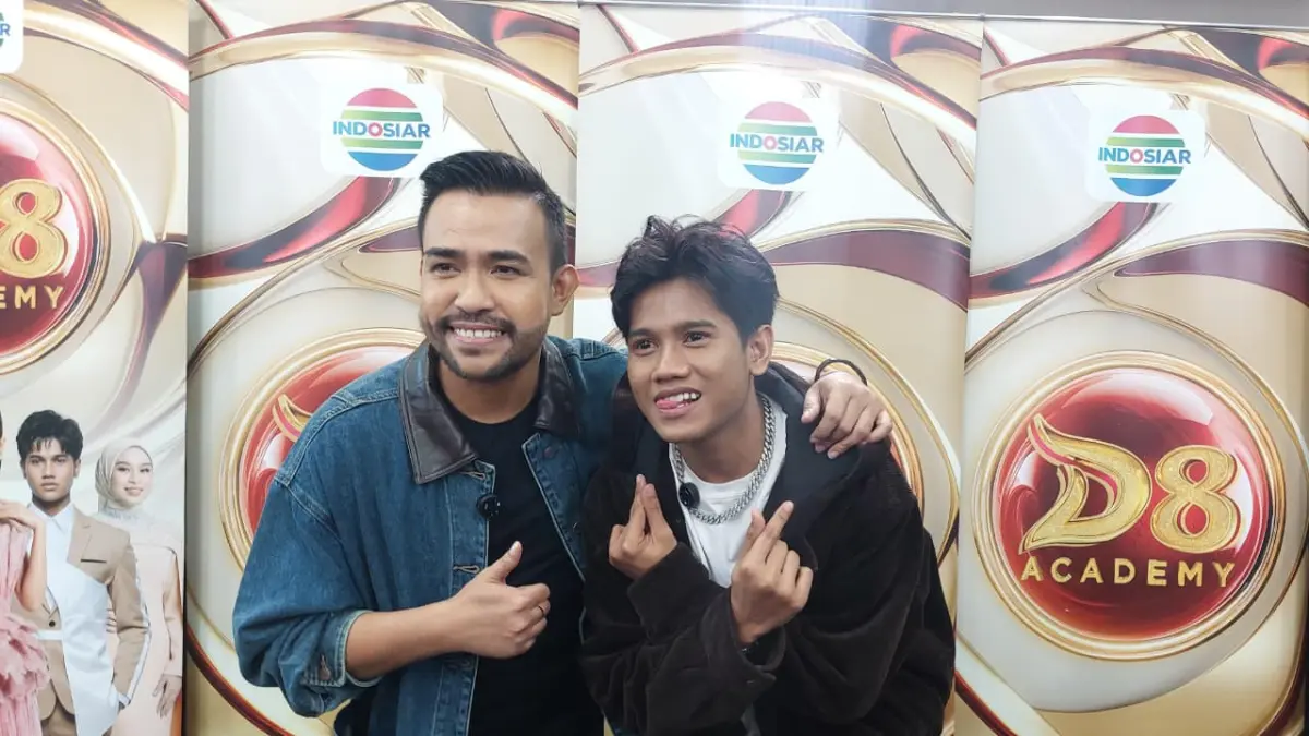 GENRE : Valen DA7 (kanan) bersama Fildan DA4 saat audisi offline di Balikpapan.