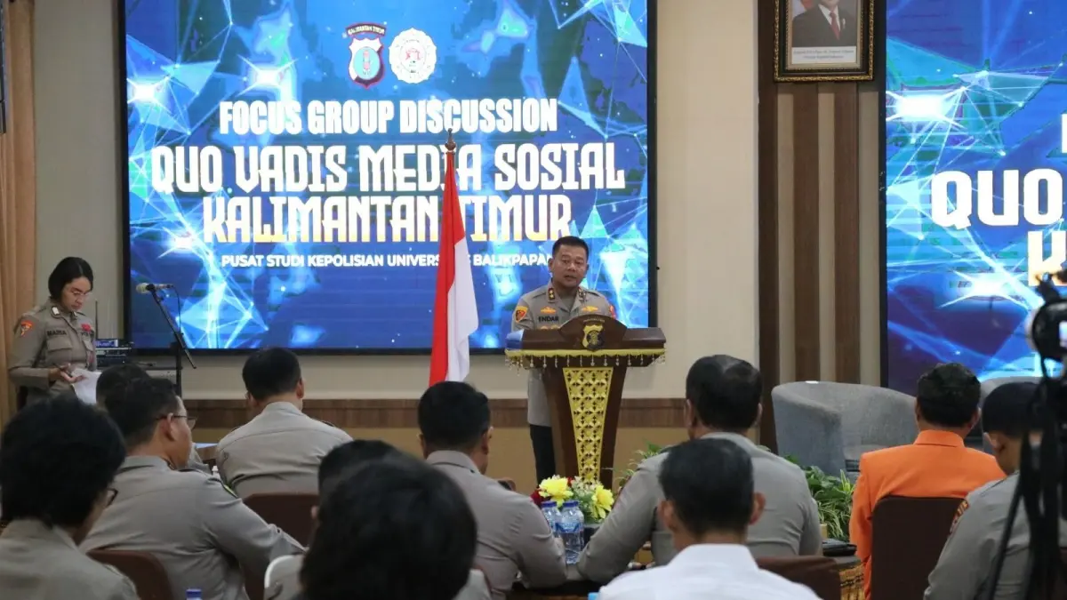 HATI-HATI: Diskusi bahas ancaman media sosial digelar Polda Kaltim. Mulai hoaks dan pentingnya literasi digital untuk cegah konflik sosial.