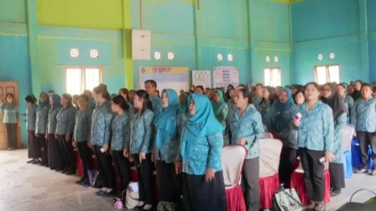 Kegiatan monev yang berlangsung di BPU Jambuk Makmur, Kubar, Senin (4/5).&nbsp;